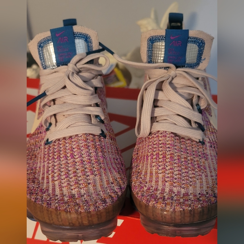 Nike VaporMax Women's Sneakers